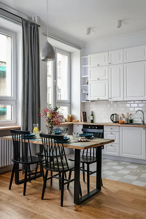 Oomph Warsaw Central Supreme Apartment